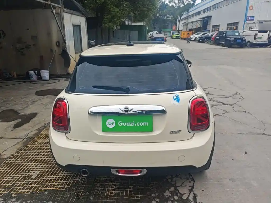 MINI Mini — миниатюра 6