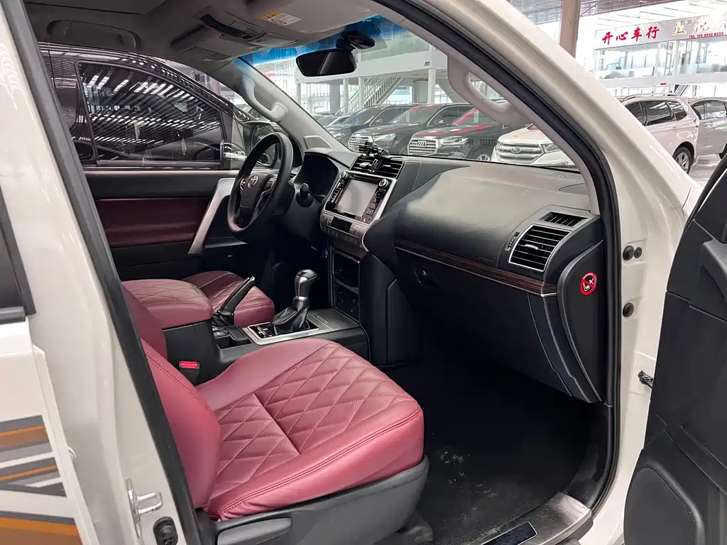 Toyota Land Cruiser Prado 2018 3.5L AT TX