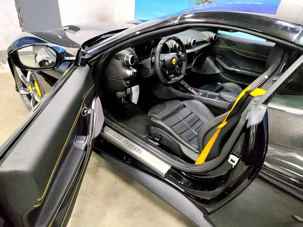 Ferrari Portofino — миниатюра 6