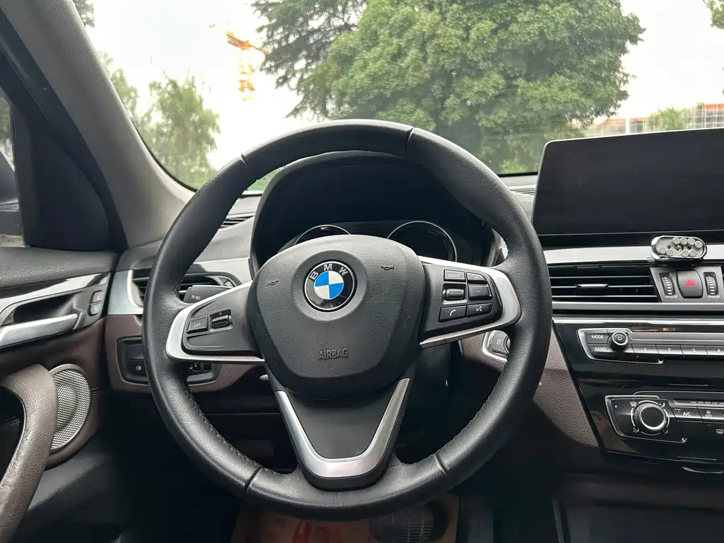 BMW X1 — миниатюра 11