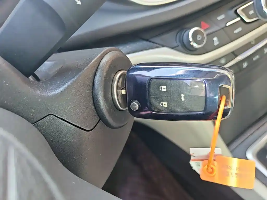 Buick Excelle — миниатюра 9