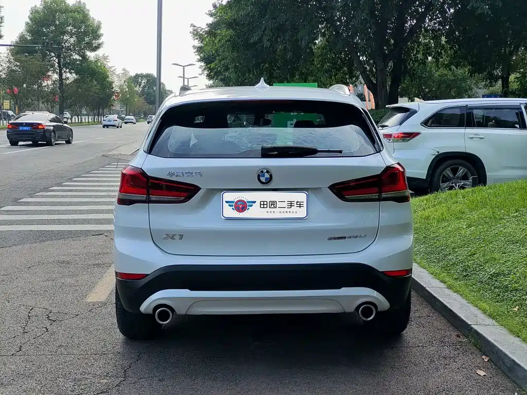 BMW X1 — миниатюра 5
