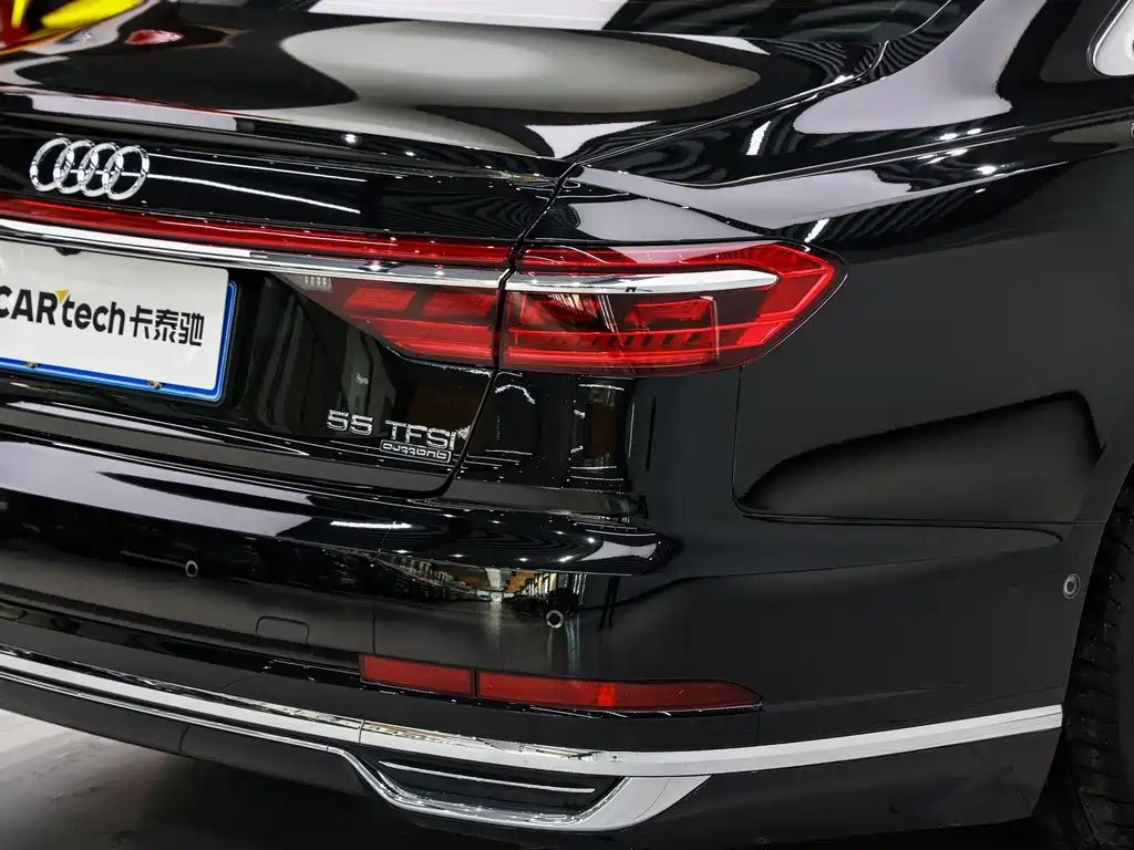 Audi A8 — миниатюра 7