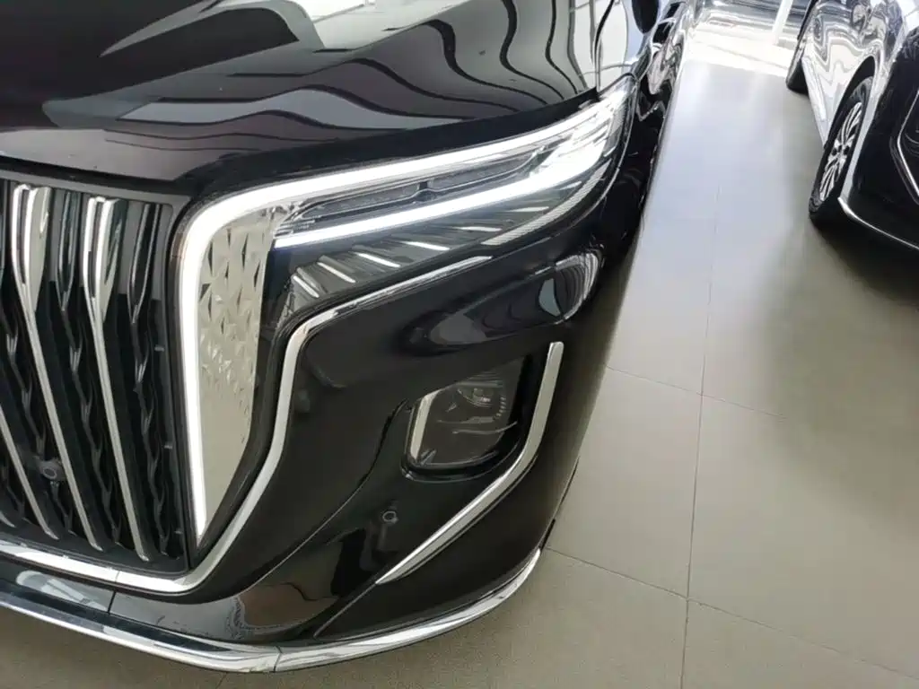 Hongqi Hongqi HQ9 PHEV — миниатюра 24