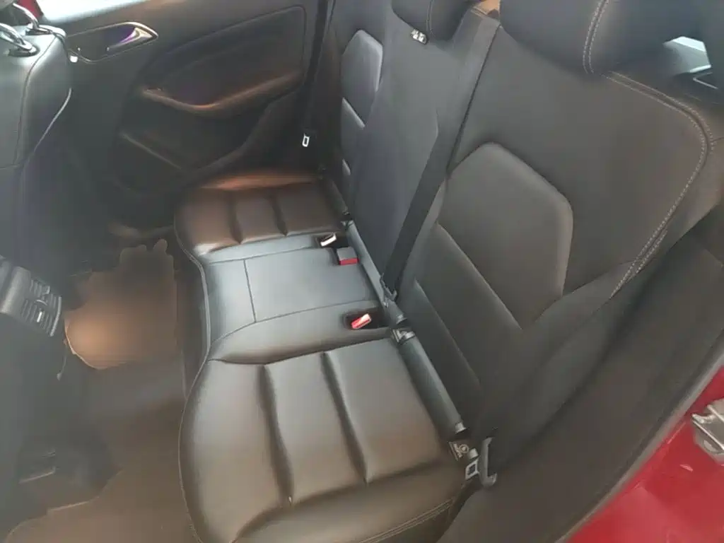 Mercedes-Benz B-Class — миниатюра 17