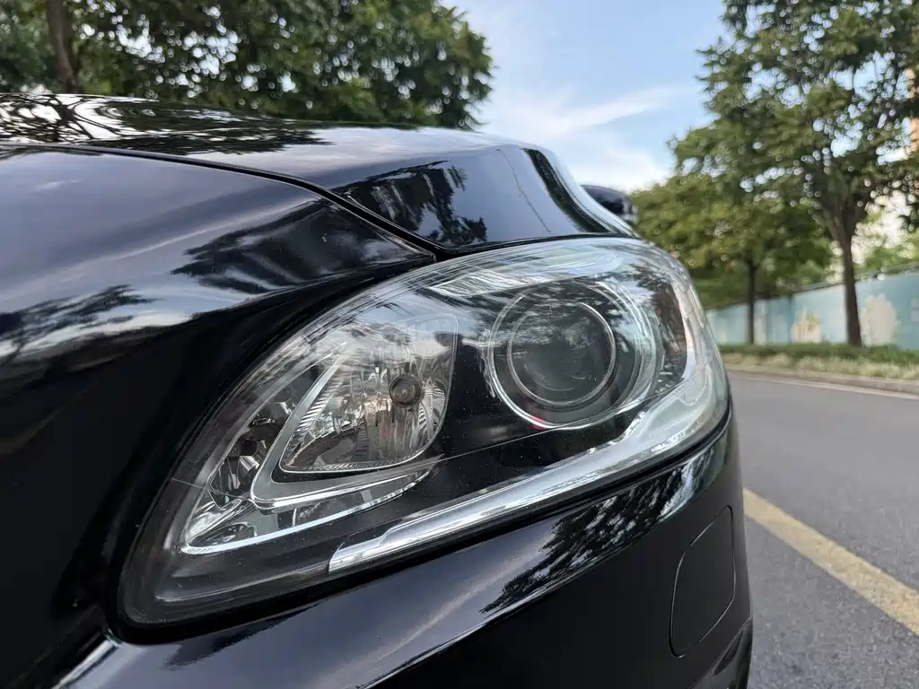 Volvo V60 — миниатюра 15