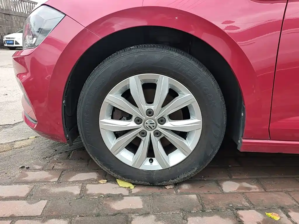 Volkswagen Polo — миниатюра 23