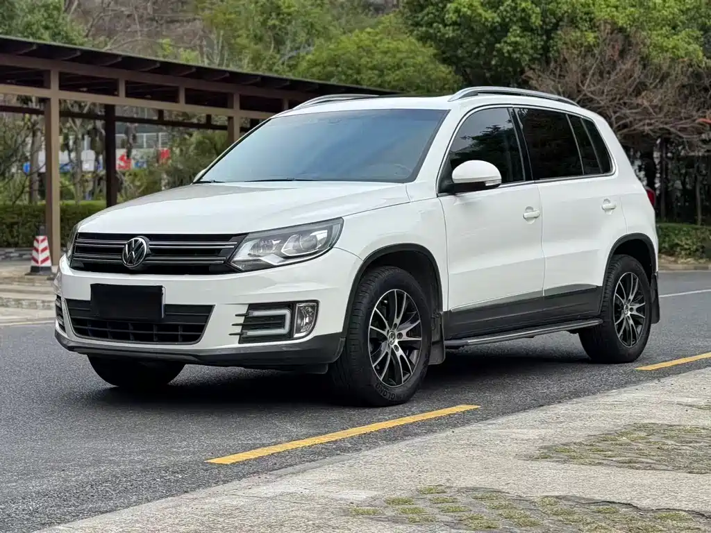 Volkswagen Tiguan 2015