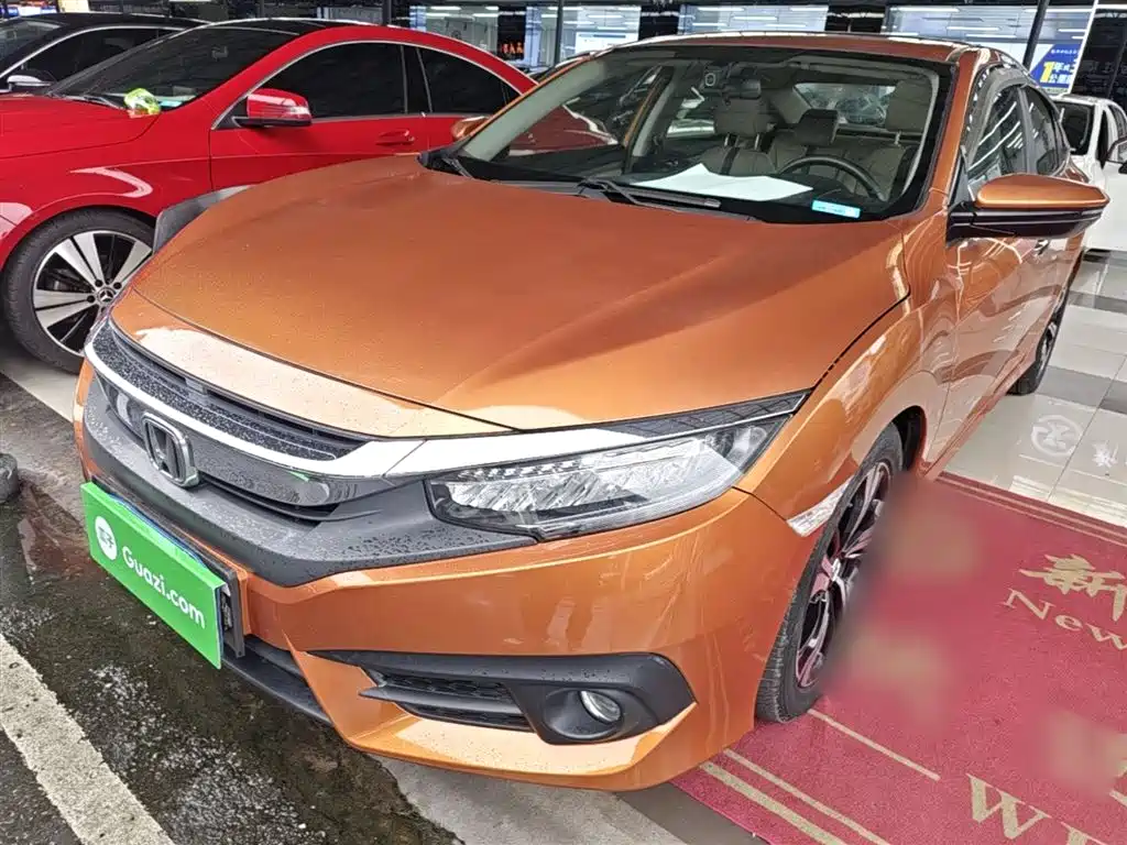 Honda Civic 2016 220TURBO CVT Premium Edition