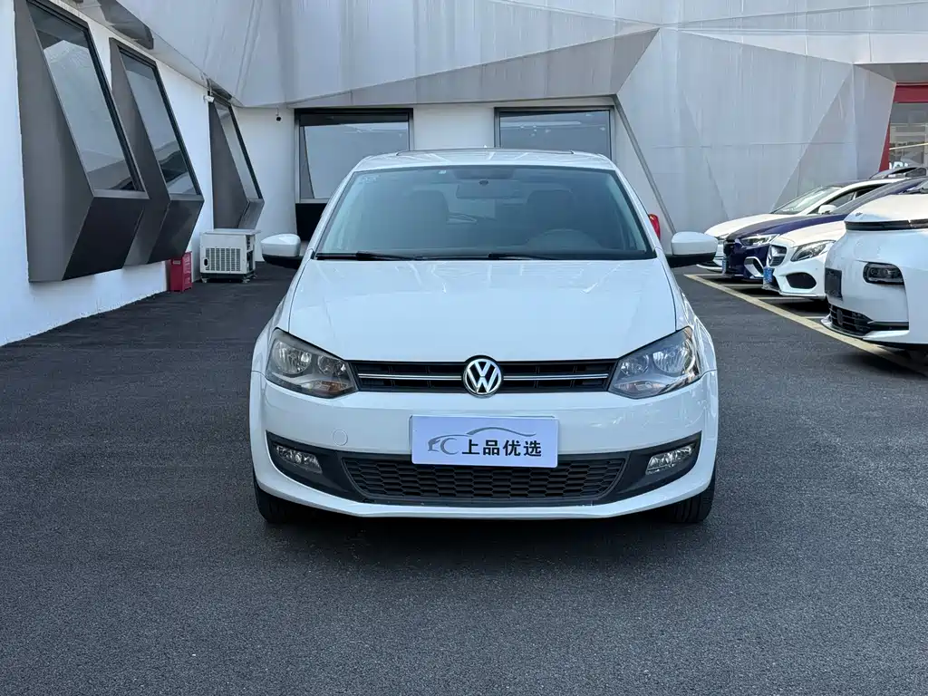 Volkswagen Polo — миниатюра 2