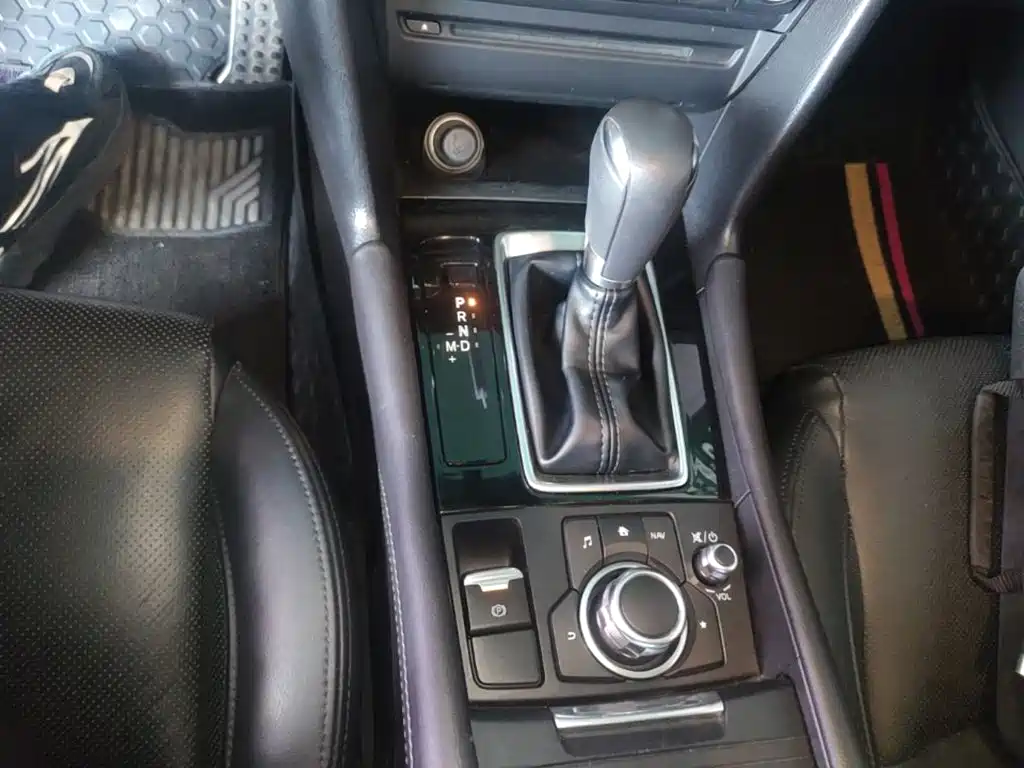 Mazda 3 Axela — миниатюра 14