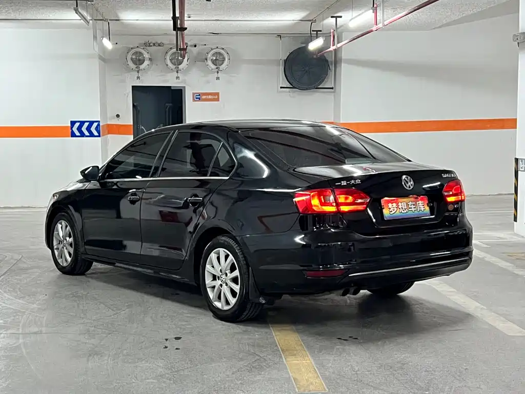 Volkswagen Sagitar — миниатюра 5