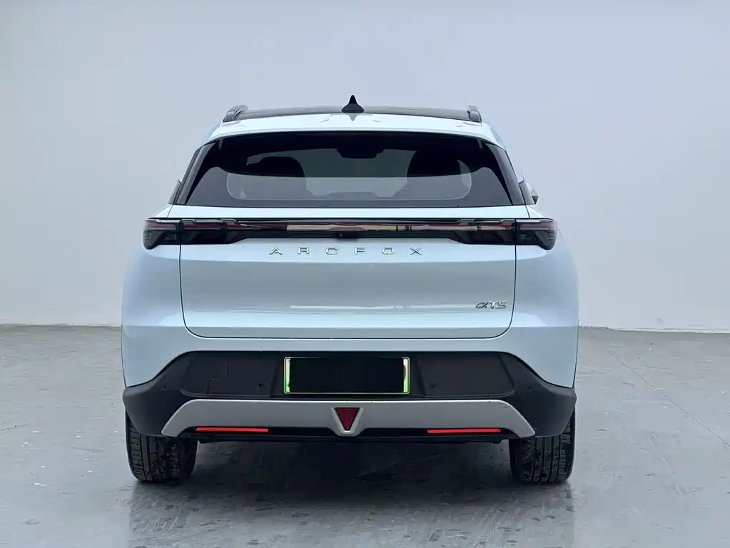 ARCFOX EXTREME FOX POLAR FOX ALPHA T5