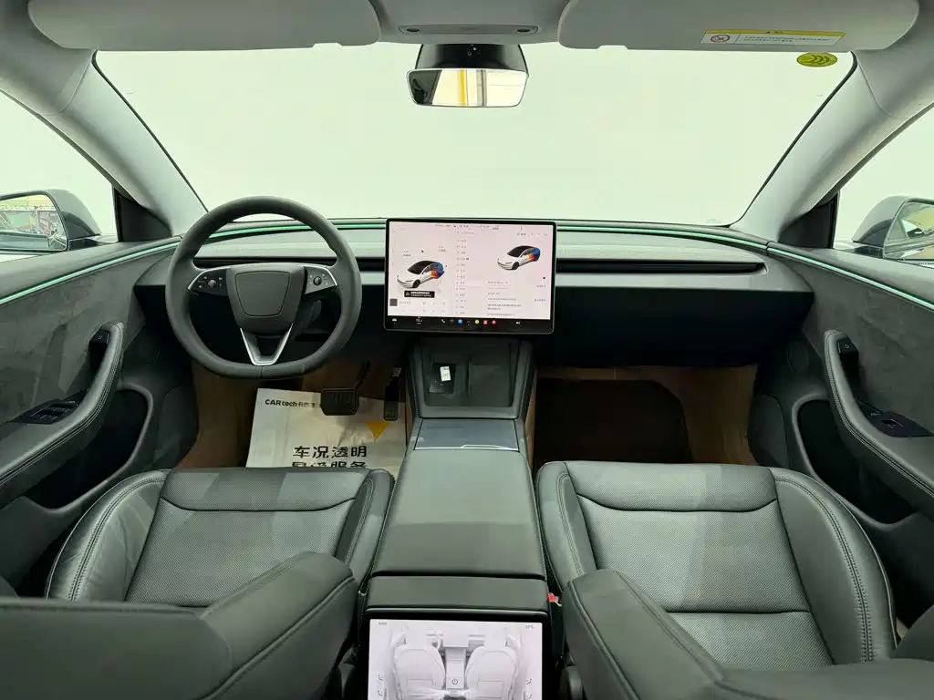 Tesla Model 3 — миниатюра 13