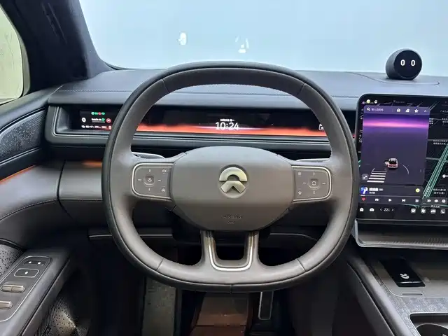 NIO ES8 — миниатюра 11
