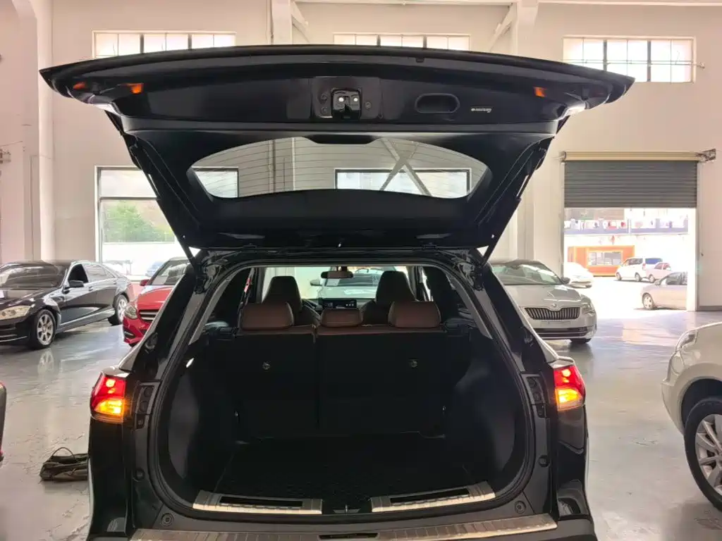 Toyota Frontlander — миниатюра 19