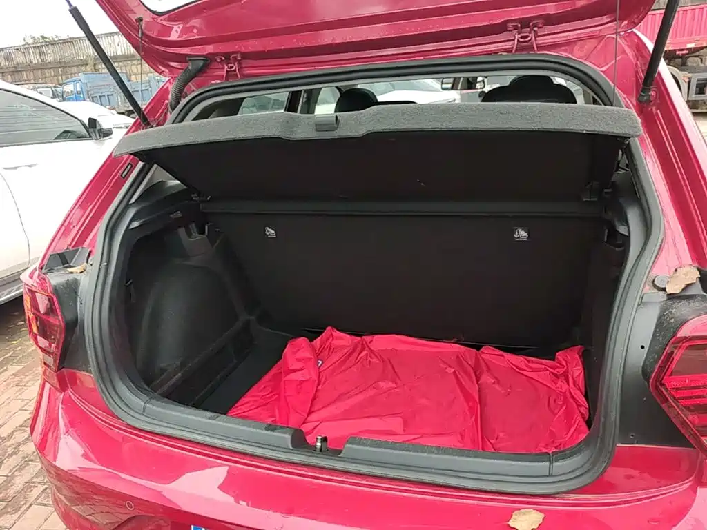 Volkswagen Polo — миниатюра 19