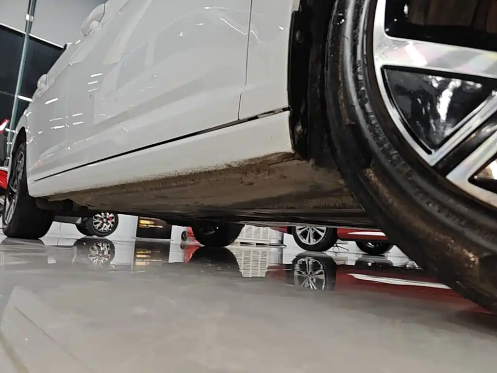 Volkswagen Sagitar — миниатюра 21