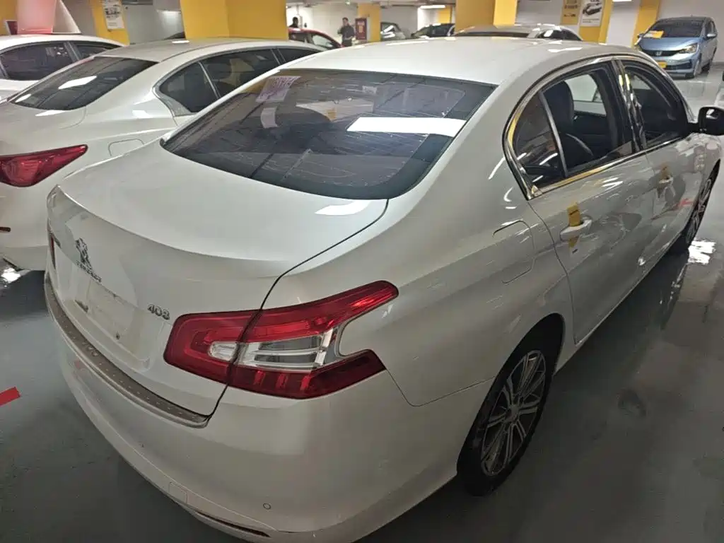 Peugeot 408 — миниатюра 7