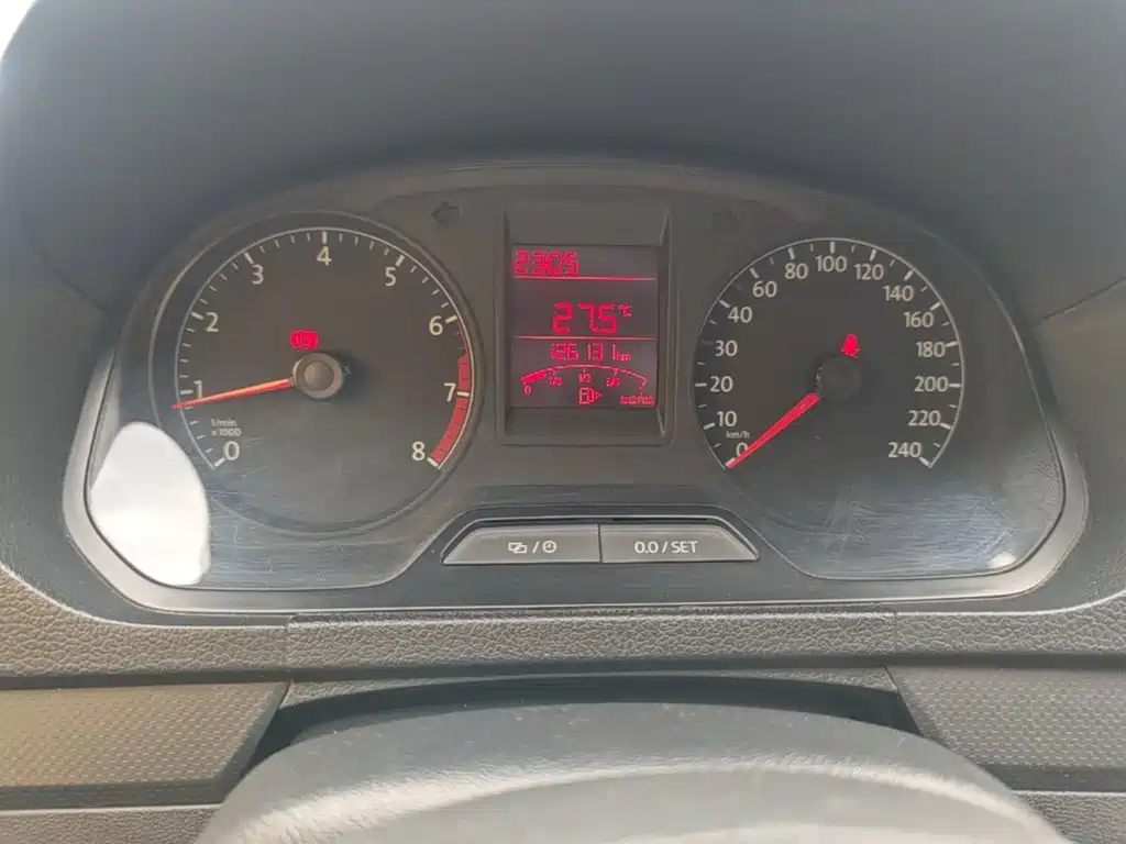 Volkswagen Jetta — миниатюра 12