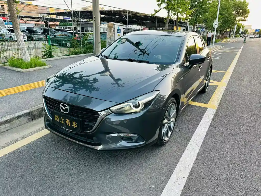 Mazda 3 Axela