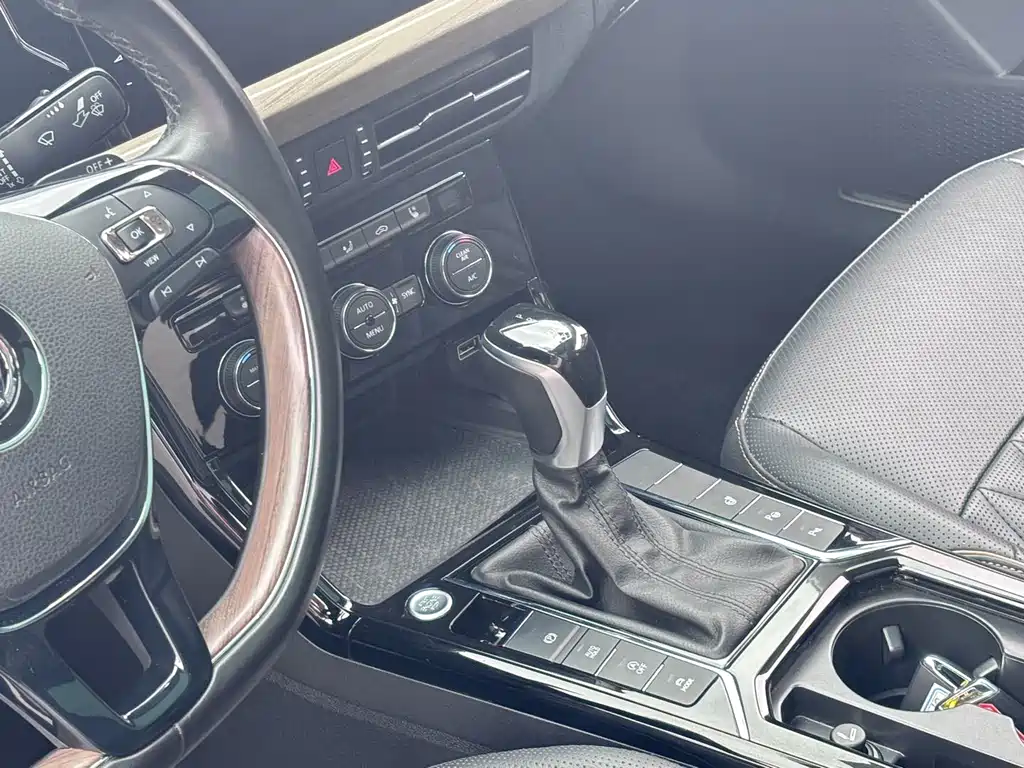 Volkswagen Passat — миниатюра 19