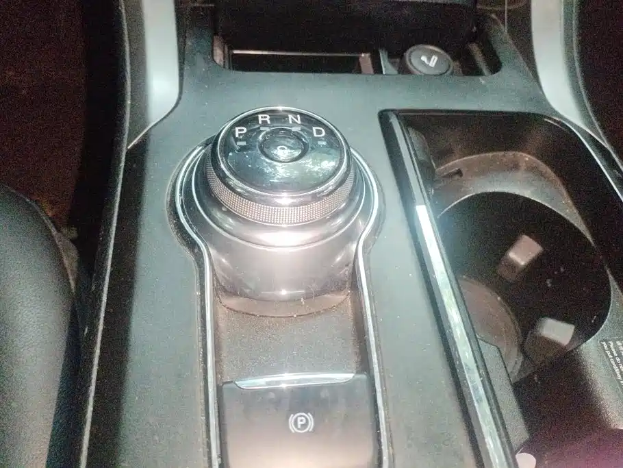 Ford Mondeo — миниатюра 16