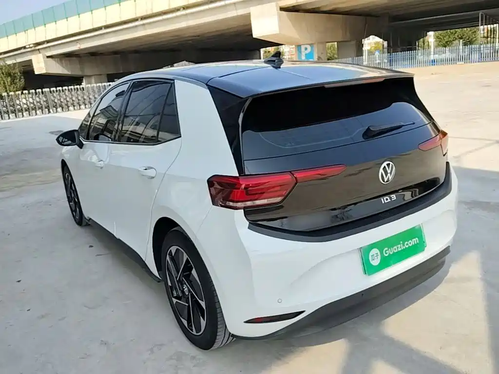 Volkswagen ID.3 — миниатюра 5