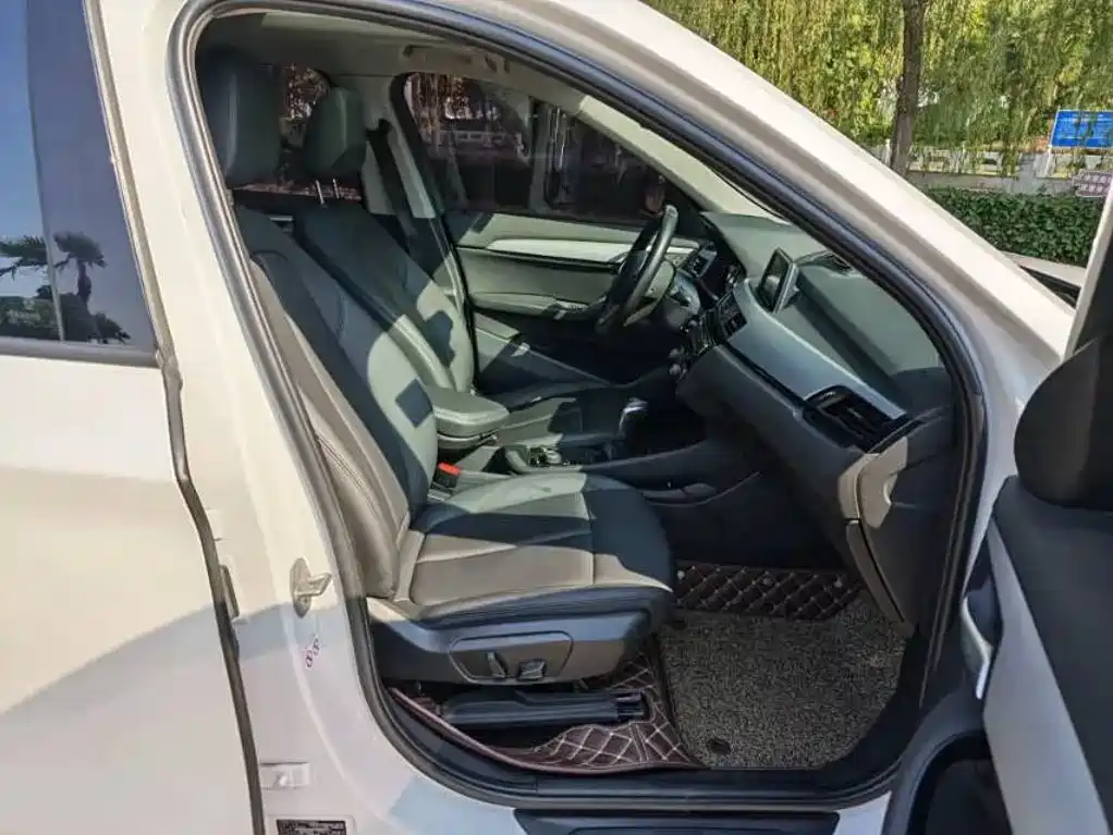 BMW X1 — миниатюра 6
