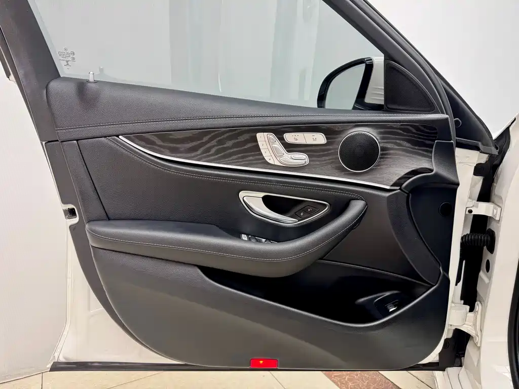 Mercedes-Benz E-Class E 2020 E 300 L Sport Fashion