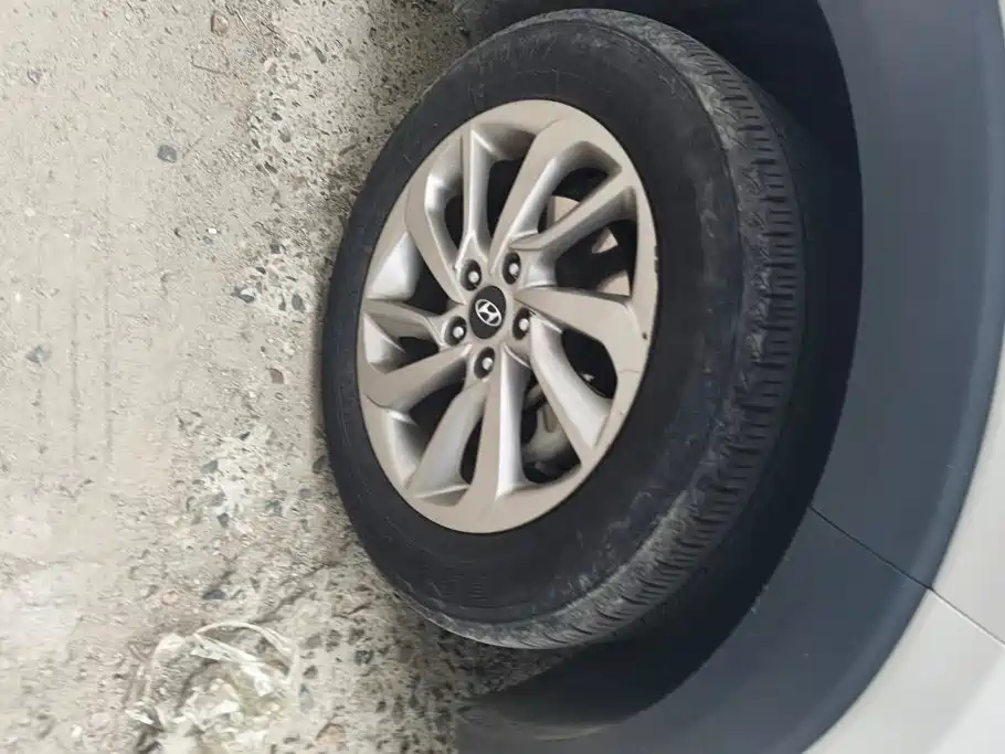 Hyundai Tucson — миниатюра 6