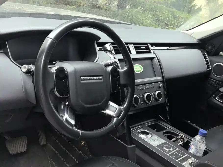 Land Rover Discovery — миниатюра 11