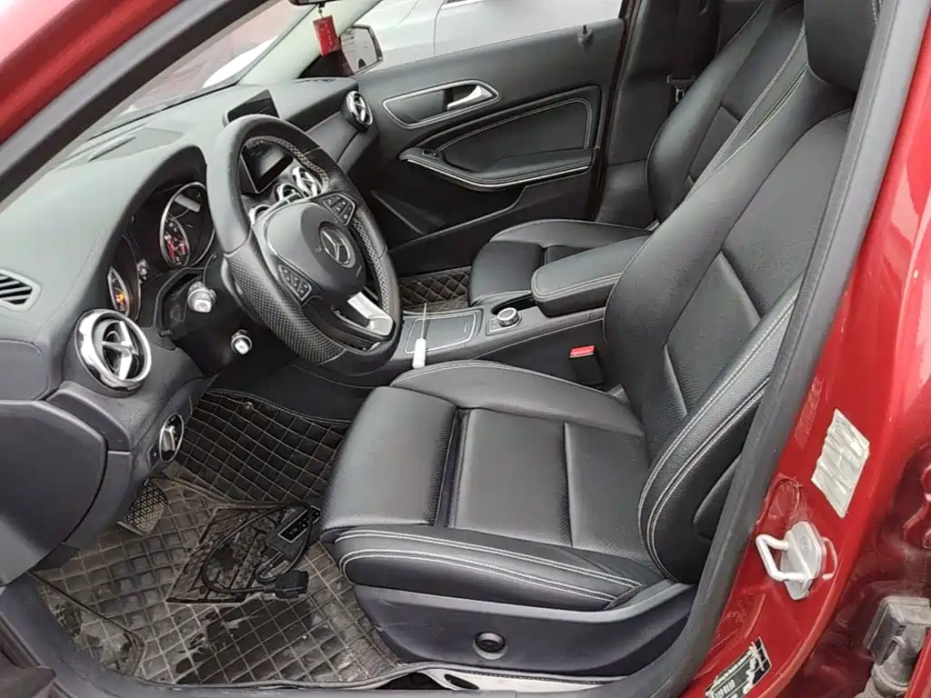 Mercedes-Benz GLA — миниатюра 15