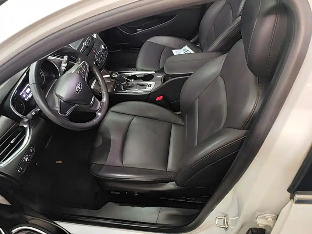 Chevrolet Malibu XL — миниатюра 15