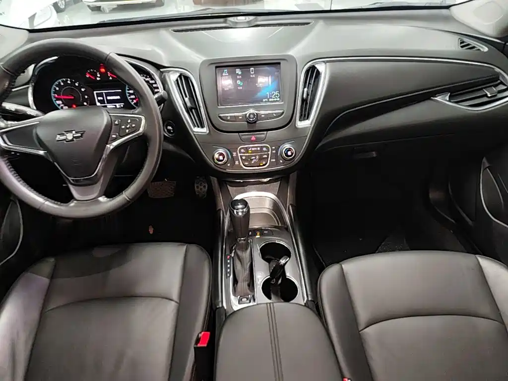 Chevrolet Malibu XL — миниатюра 14