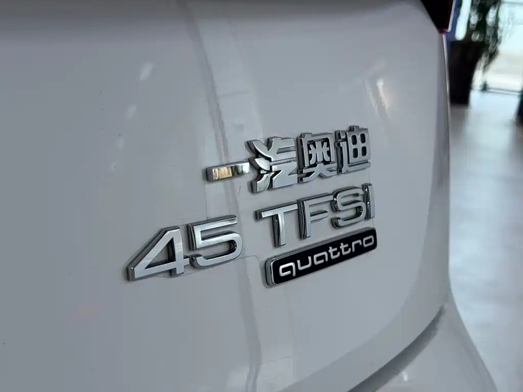 Audi Q5L — миниатюра 6