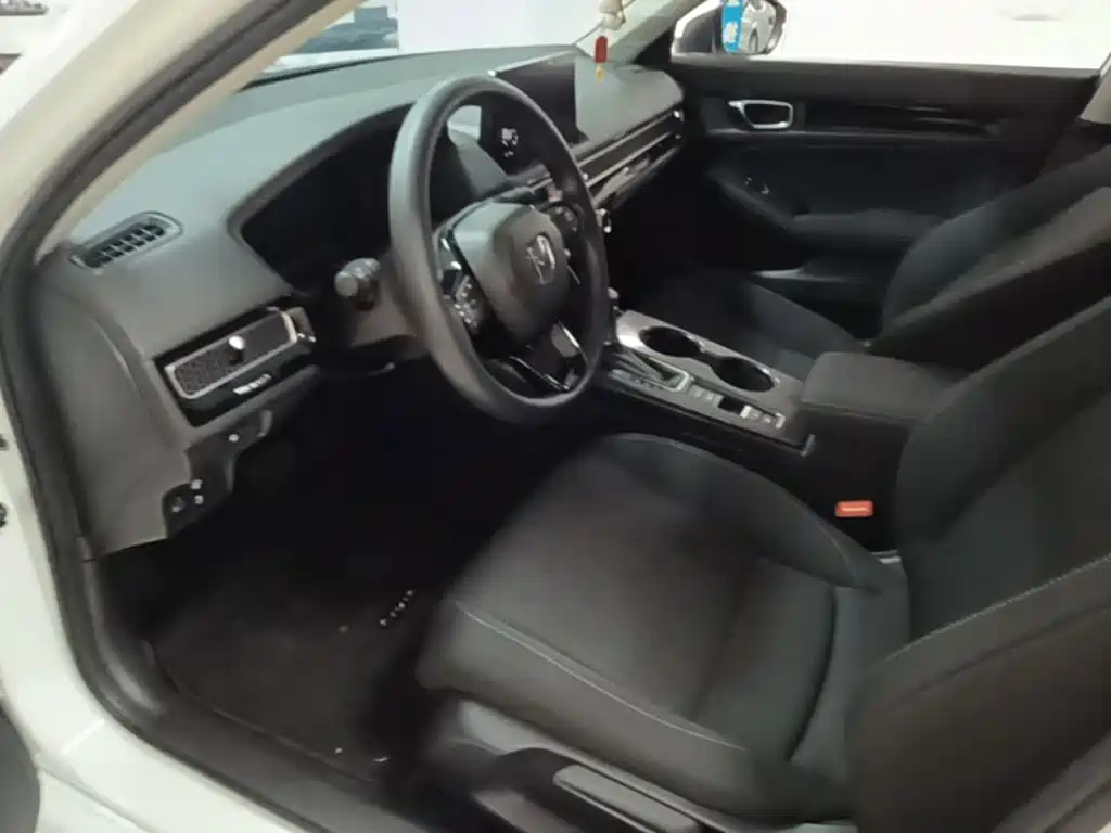 Honda Civic — миниатюра 16