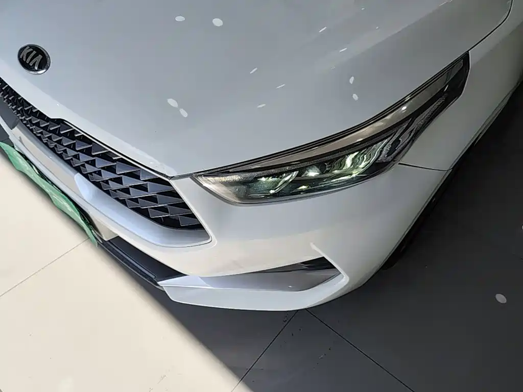 Kia K3 — миниатюра 24