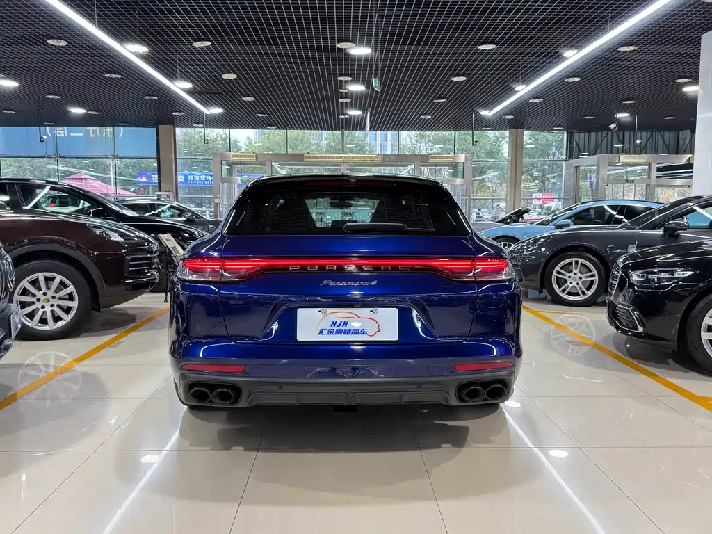 Porsche Panamera — миниатюра 18