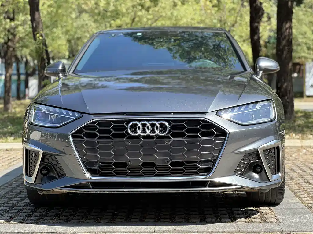 Audi A4L — миниатюра 2