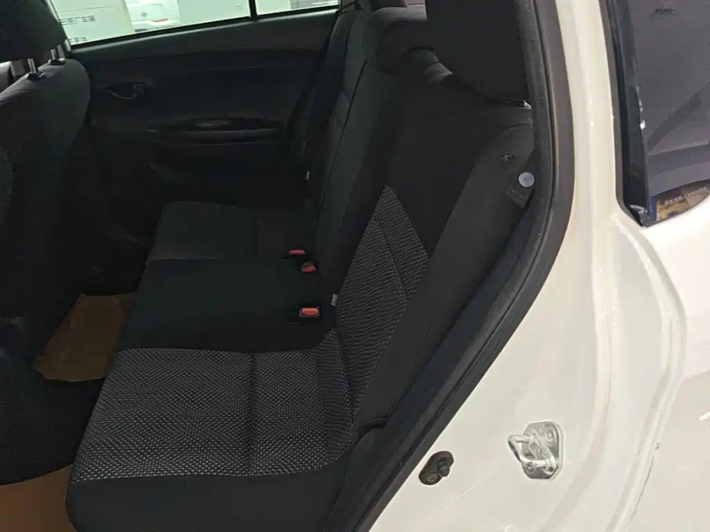 Toyota Vios FS — миниатюра 22