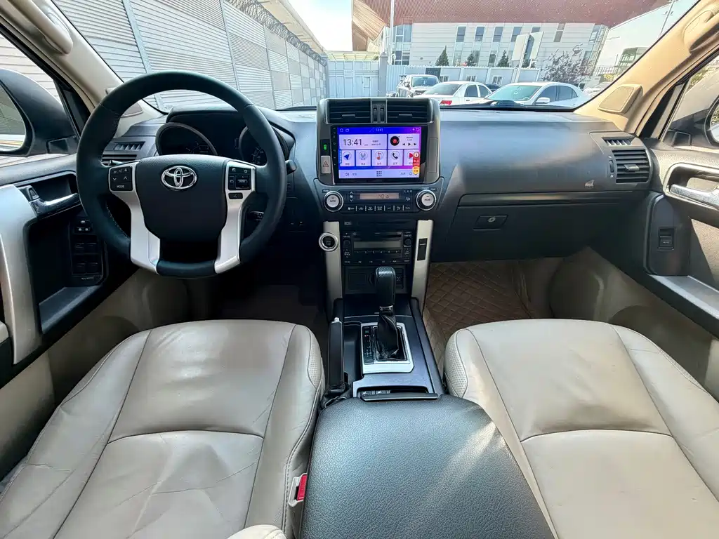 Toyota Prado — миниатюра 9