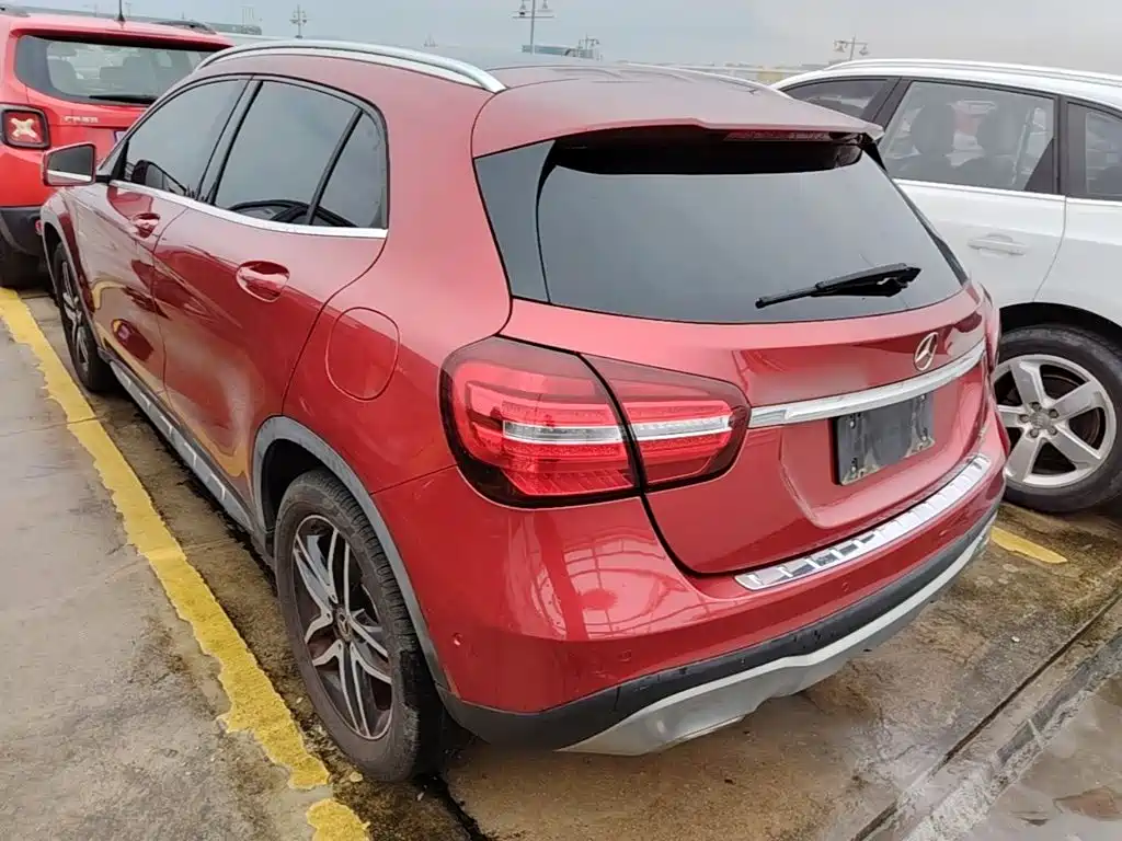 Mercedes-Benz GLA — миниатюра 5