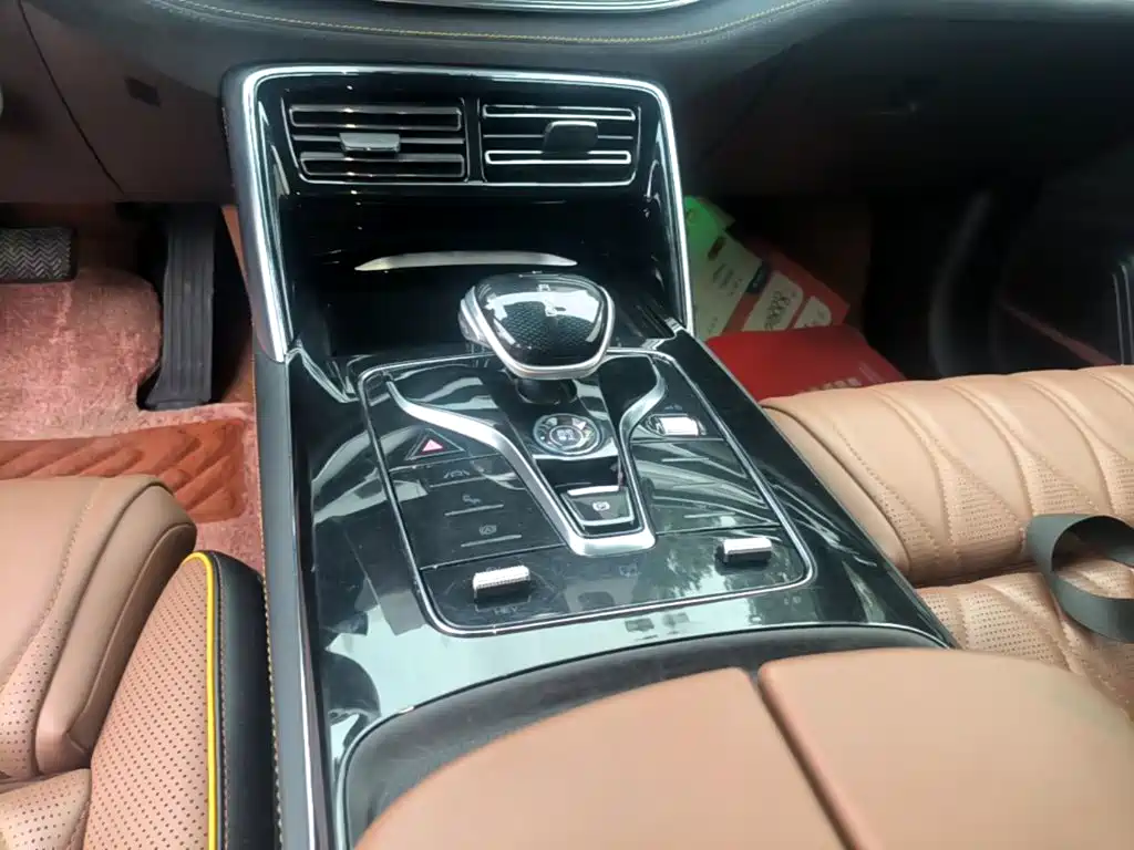 BYD Tang New Energy — миниатюра 14
