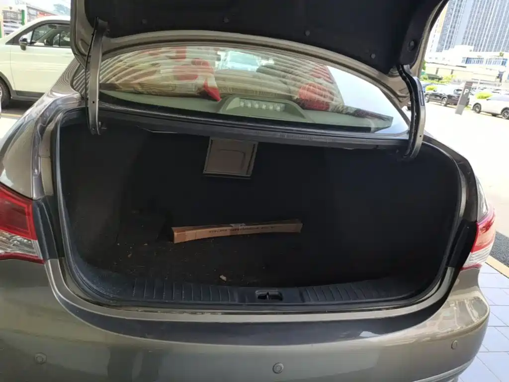 Nissan Sylphy — миниатюра 19