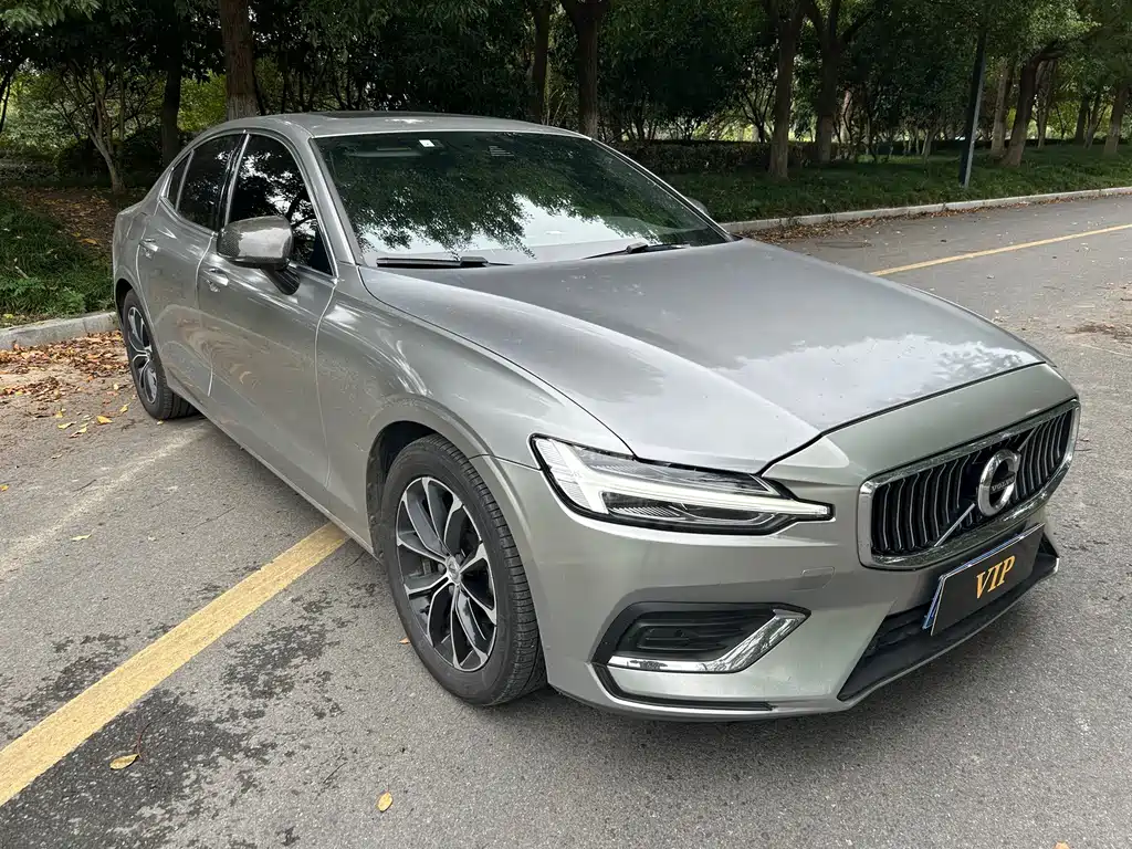 Volvo S60 — миниатюра 2