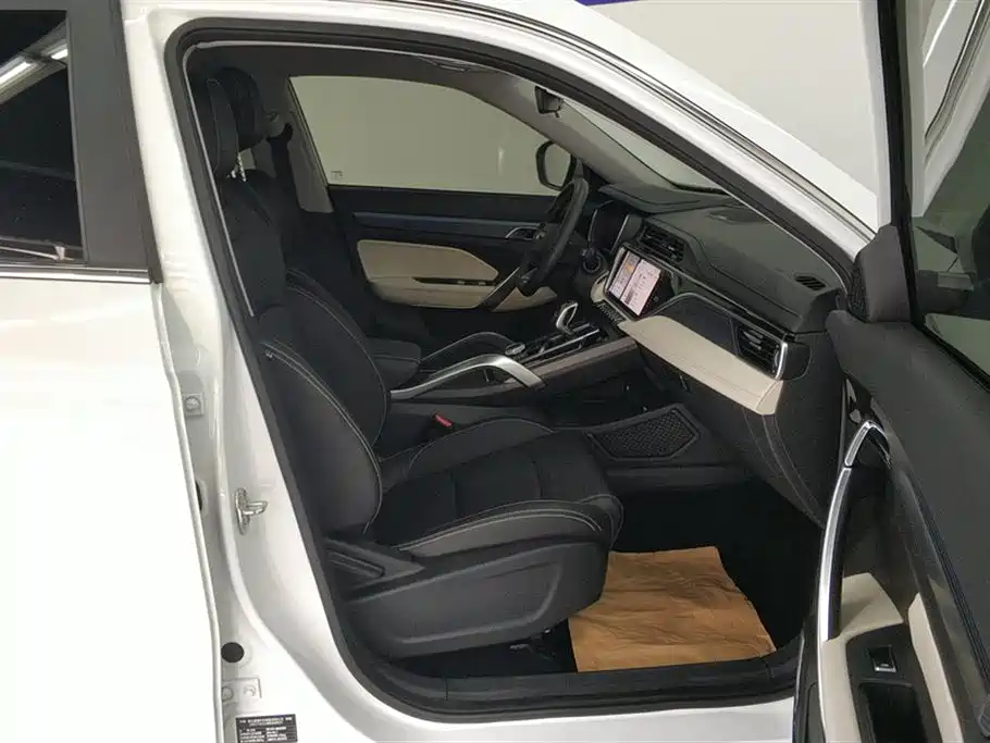 GEELY AUTOMOBILE BOYUE