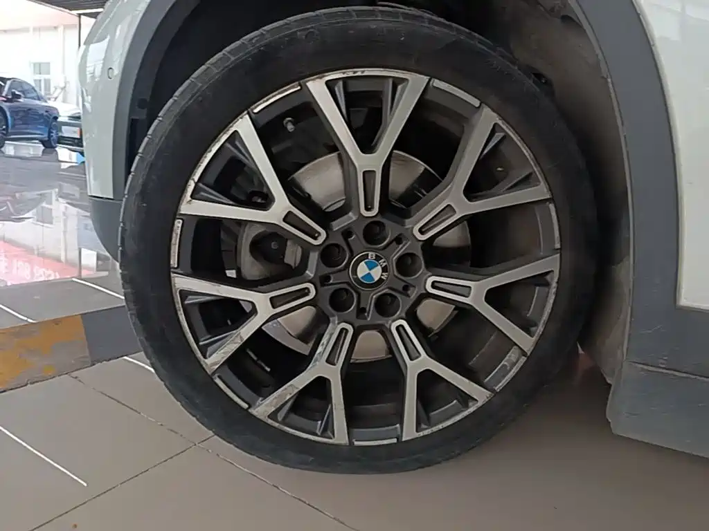 BMW X1 — миниатюра 23