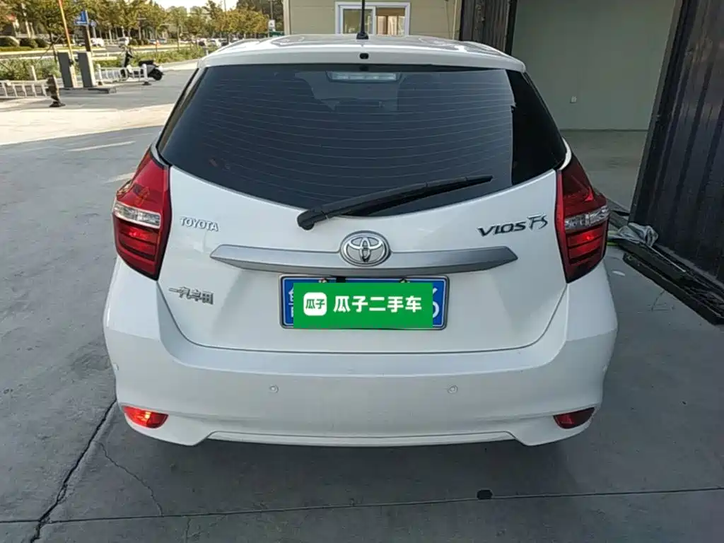 Toyota Vios FS — миниатюра 6