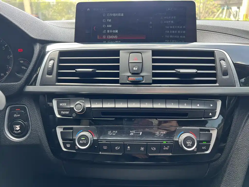BMW 3 Series — миниатюра 14